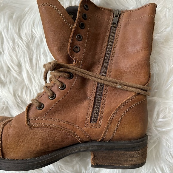 Steve Madden brown combat boots - Picture 6 of 10